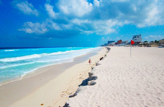 playa marlin cancun blue flag