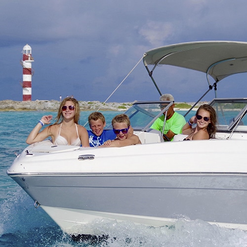 private boat tour for 2 people cancun