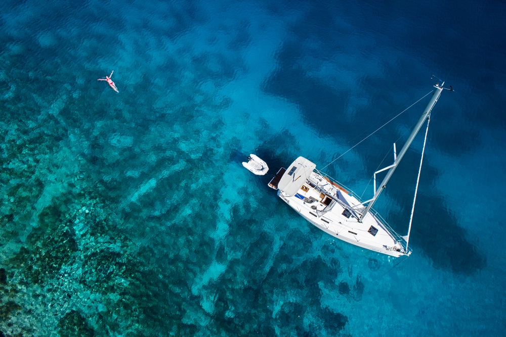 cancuns turquoise waters